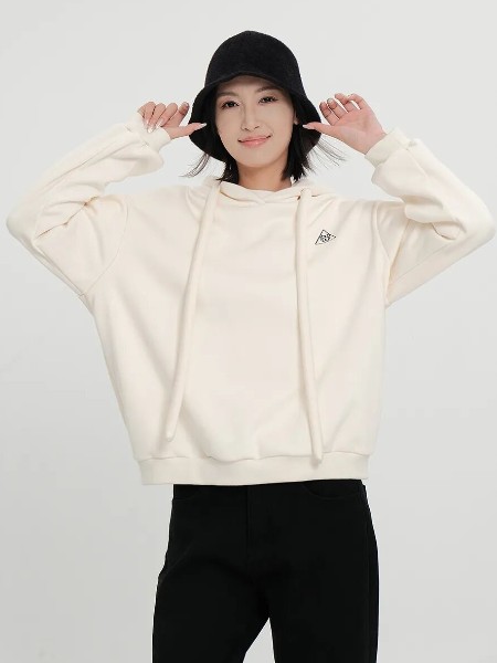 BUKHARA布卡拉(BUKHARA)女裝品牌2025最新產品展示