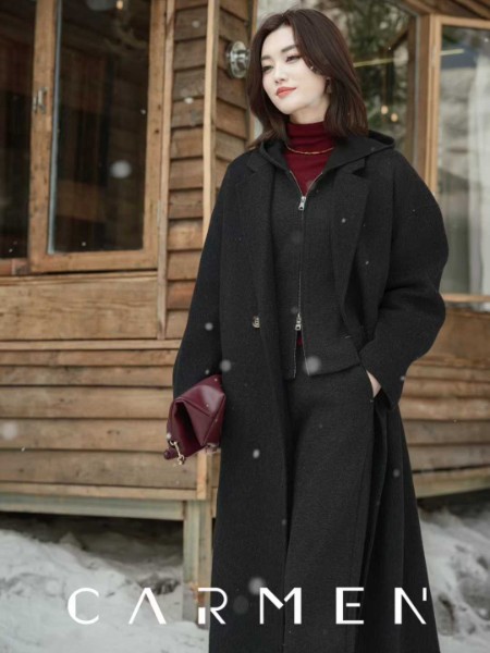 卡蔓(CARMEN)女裝品牌2025年冬季最新產(chǎn)品展示
