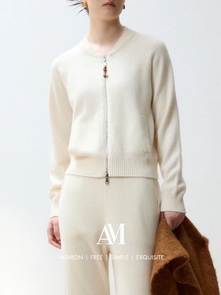 路卡西(LEUCOTHEA)女裝品牌2025最新產品展示