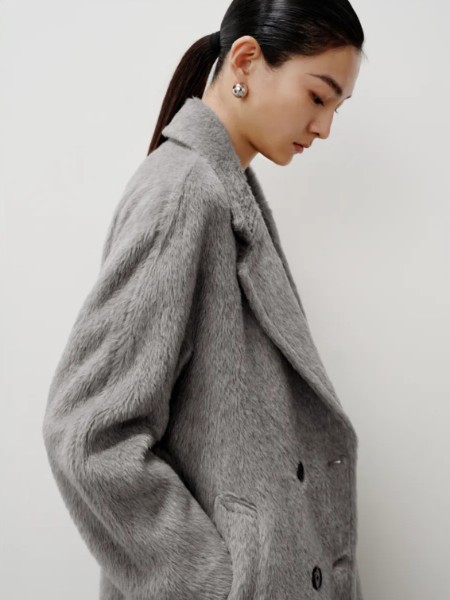 艾諾絲雅詩(ARIOSEYEARS)女裝品牌2025冬季最新產品展示