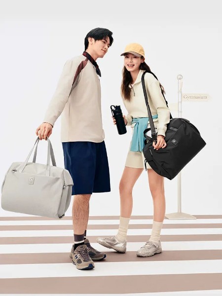 愛華仕箱包飾品品牌2025最新產(chǎn)品展示