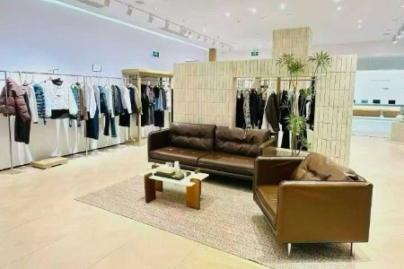 VIEAING薇迎女裝品牌最新企業(yè)形象展示