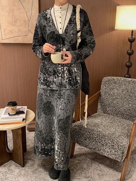 旦可韻女裝品牌2025冬季最新產品展示