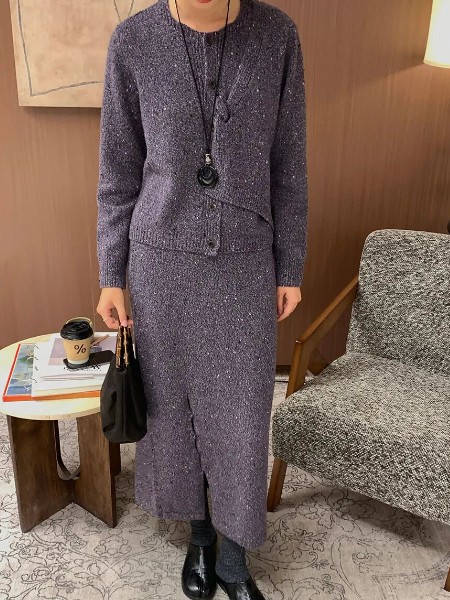 旦可韻女裝品牌2025冬季最新產(chǎn)品展示