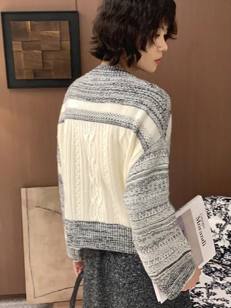 旦可韻女裝品牌2025冬季最新產品展示