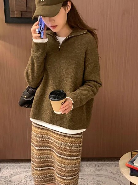 旦可韻女裝品牌2025冬季最新產品展示