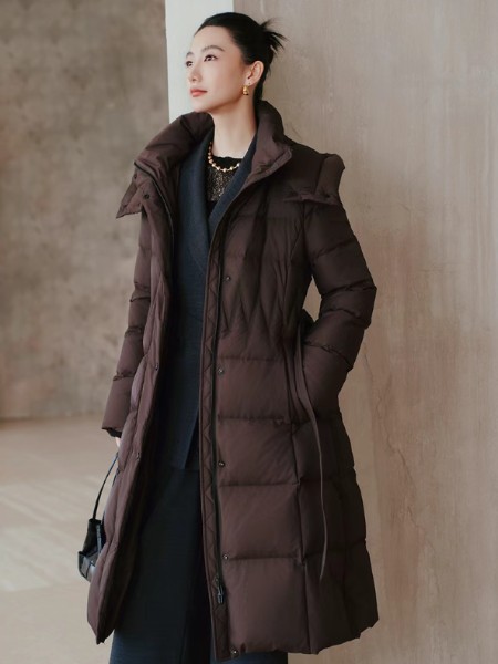 歌蒂詩(shī)(GUETES)女裝品牌2025冬季最新產(chǎn)品展示