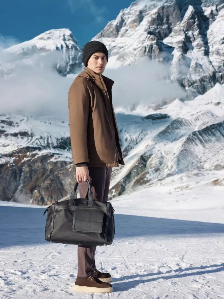 劲霸男装品牌2025冬季最新产品展示