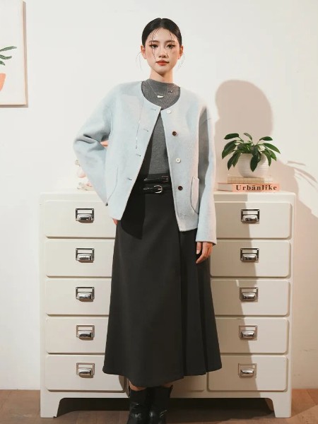 江西女装加盟就选薇薇希，专业营销团队运营管理