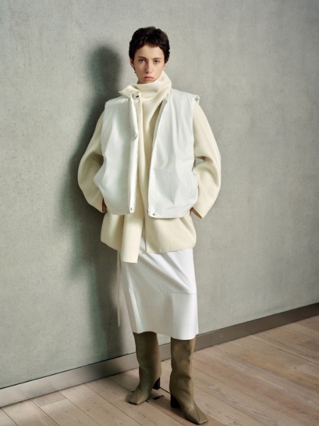 Less.女装品牌2025冬季最新产品展示