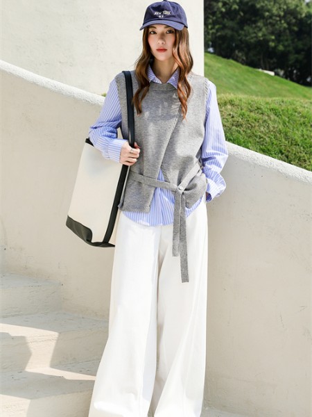 想加盟时尚韩版女装就选解构OR.Kart，免加盟费，支持换货