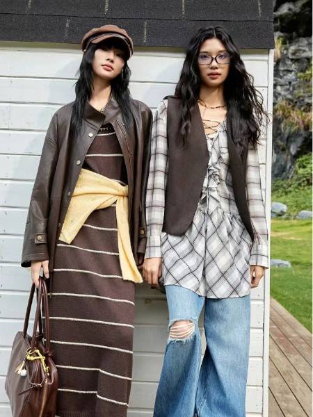 伊纳芙(LNLIFE)女装品牌2026最新产品展示