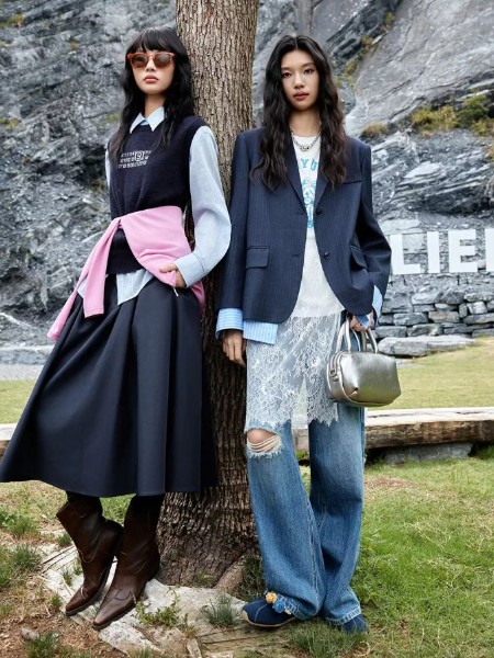 伊纳芙(LNLIFE)女装品牌2026最新产品展示