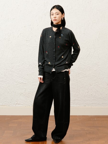 艾蜜雪女装品牌2026年最新产品展示