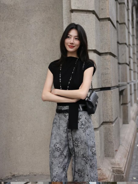 迪赛尼斯(DESIGENICE)女装品牌2026最新产品展示