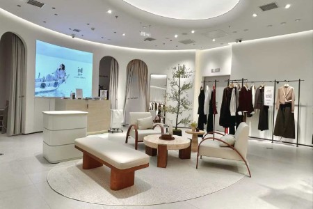 水云间(SEDATE)女装品牌最新企业形象展示