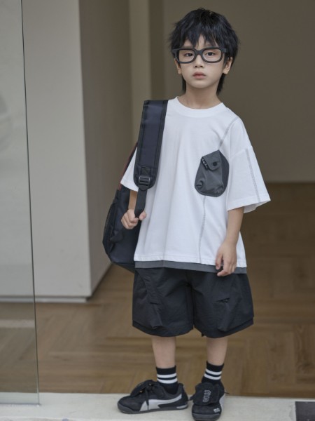 巴迪小虎(baditiger)童装品牌2026年男童短袖