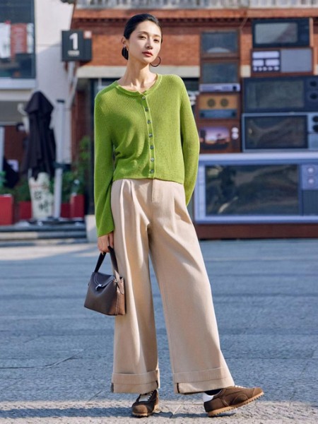 思慕缇女装品牌最新产品展示