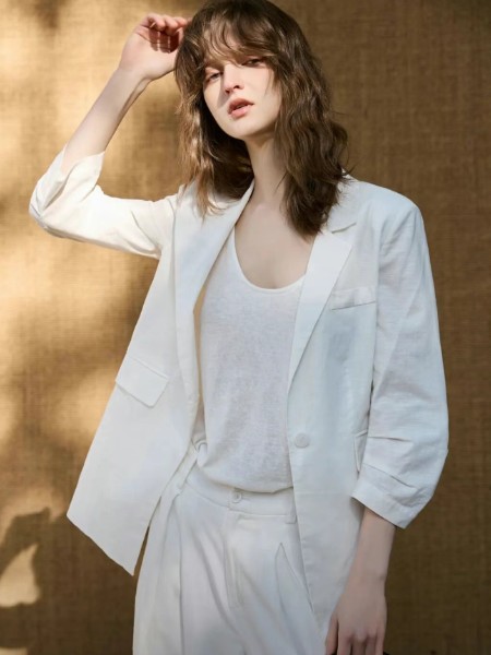 德玛纳[dmé]女装品牌26新款最新产品展示