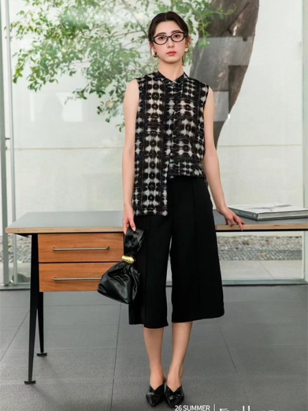 意澳(Eall.cz)女装品牌2026年夏季新品