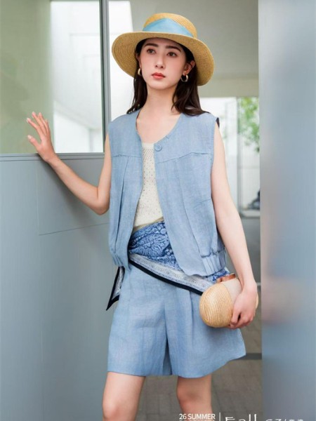 意澳(Eall.cz)女装品牌2026年夏季新品