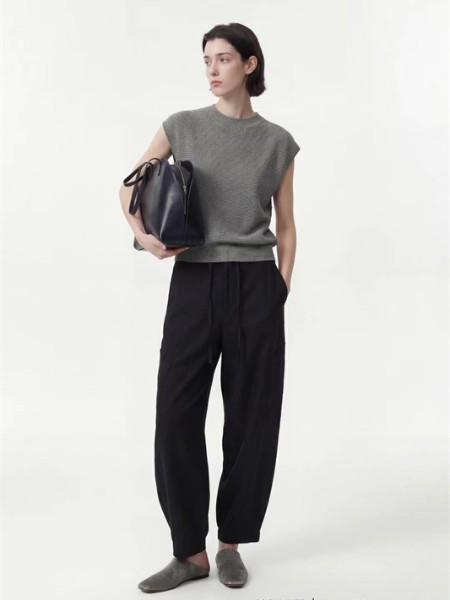 意澳(Eall.cz)女装品牌2026年夏季新品