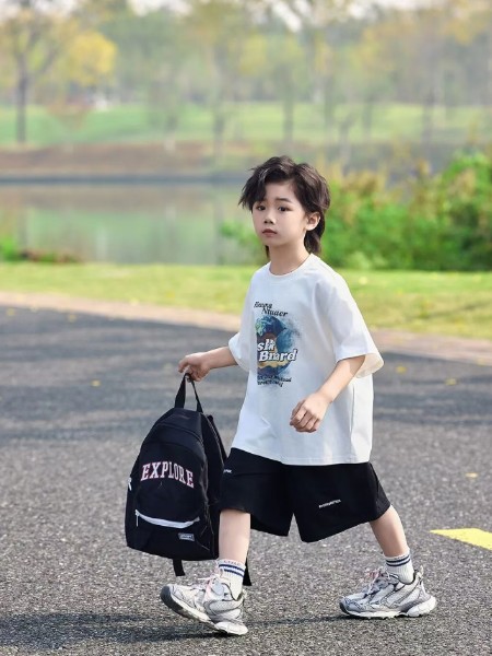 布衣草人 - BYCR童装品牌2026夏最新产品展示