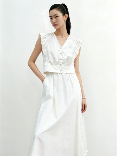 婕依妮女装品牌最新产品展示