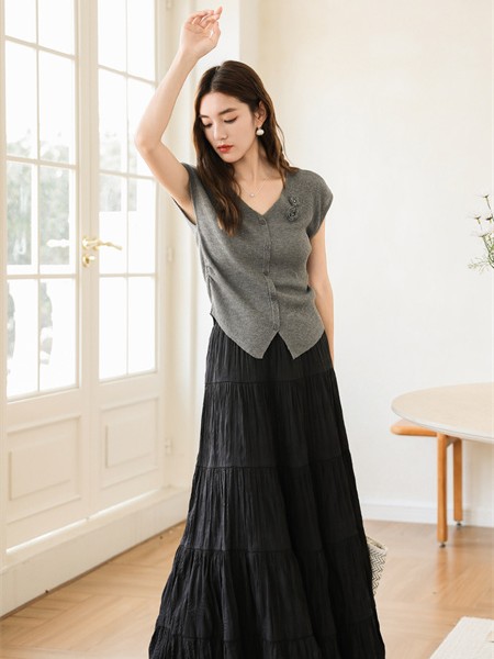 解构女装(OR.Kart)女装品牌2026年夏季新款