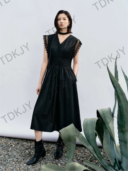 汀丁可女装品牌2026年夏季新品