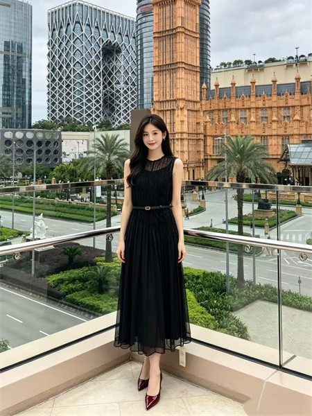 卡蔓(CARMEN)女装品牌2026年夏季新款