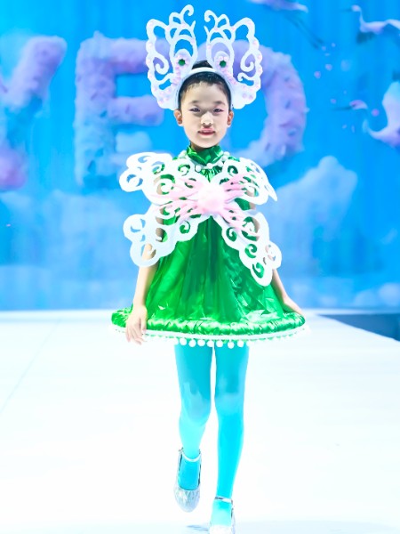 婴二代箱包饰品品牌最新产品展示