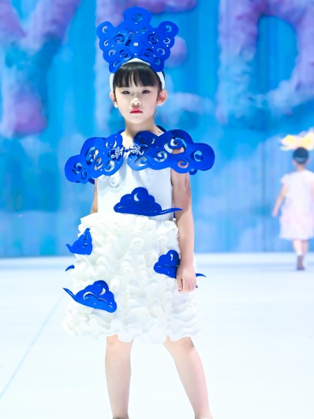 婴二代箱包饰品品牌最新产品展示