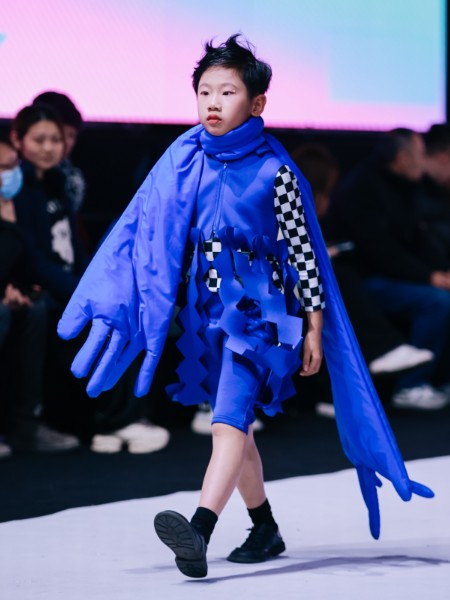 婴二代箱包饰品品牌最新产品展示