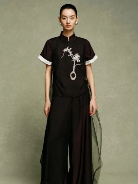 玉琼女装品牌2026最新产品展示