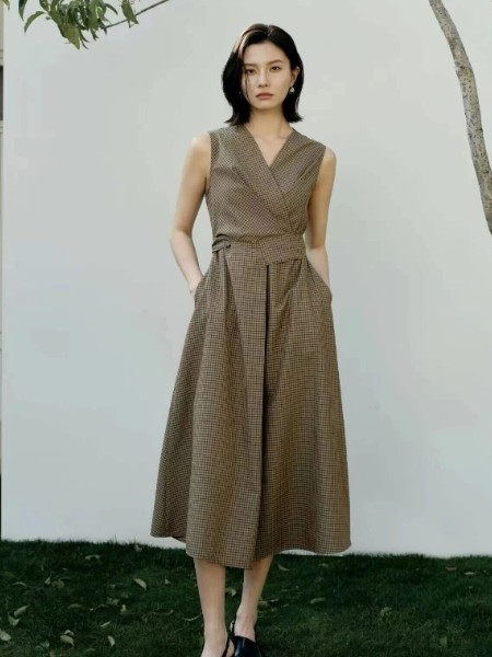 汀丁可女装品牌26夏季最新产品展示