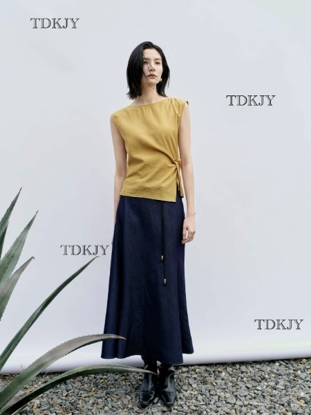 汀丁可女装品牌26夏季最新产品展示