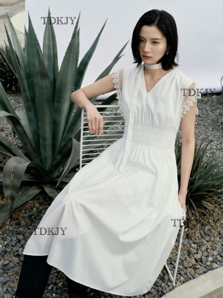 汀丁可女装品牌26夏季最新产品展示