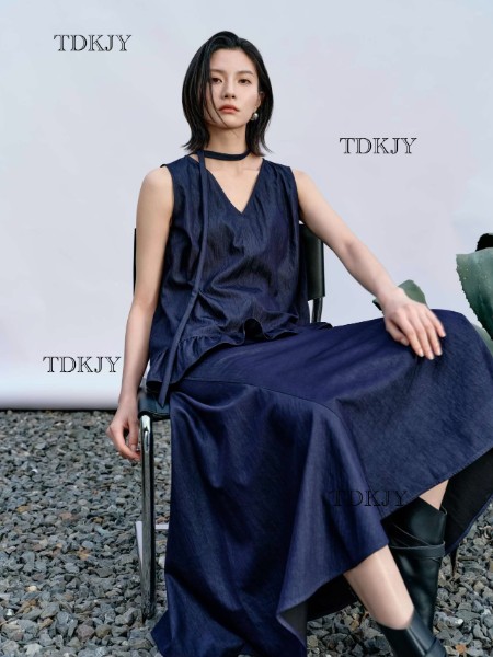 汀丁可女装品牌26夏季最新产品展示