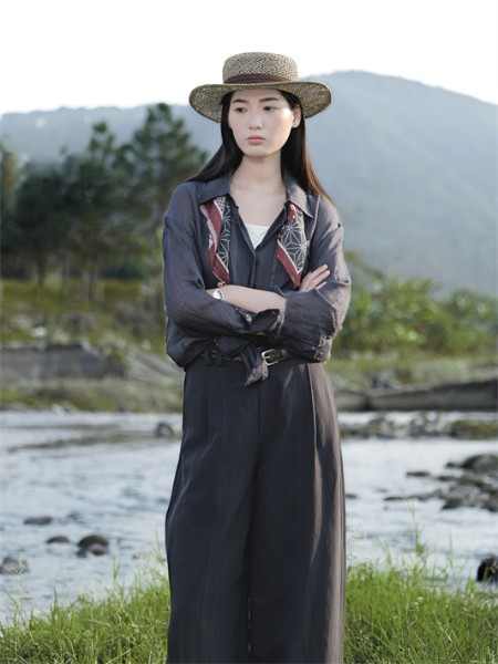 堓上(ISHONTTE)女装品牌2026年夏季新款