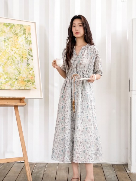 青稚女装品牌26夏季最新产品展示