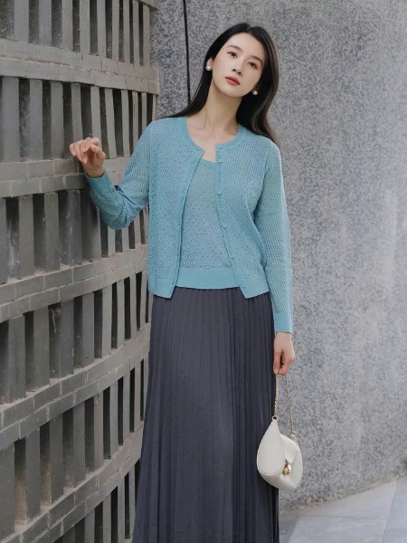 意澳(Eall.cz)女装品牌26夏季最新产品展示