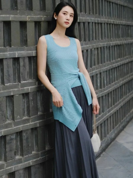 意澳(Eall.cz)女装品牌26夏季最新产品展示