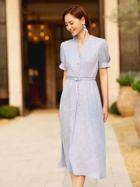 EP雅莹(EP)女装品牌26夏季最新产品展示