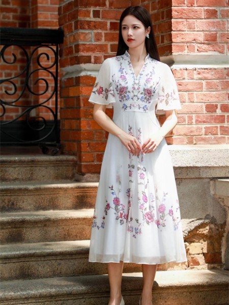 古色SUSSI女装品牌2026年夏季最新产品展示