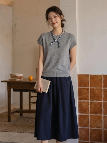 茵烁女装品牌26最新产品展示