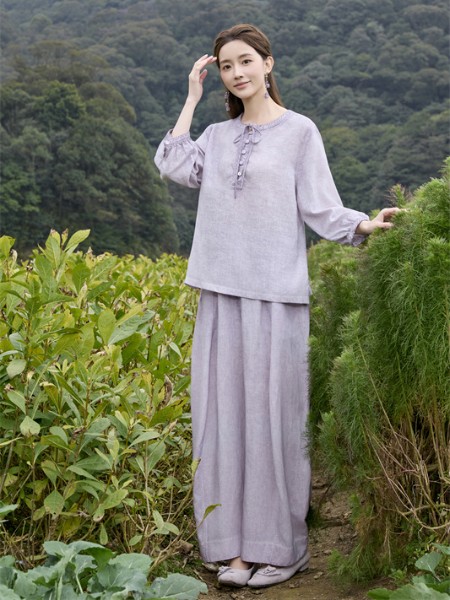 曼茜纱女装品牌2026年夏季最新产品展示