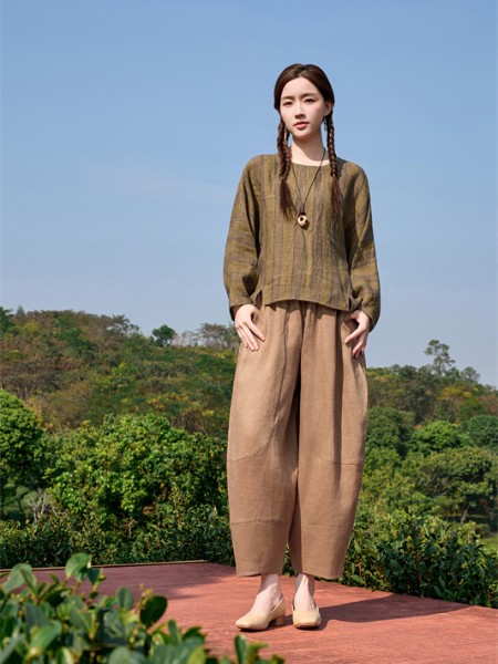 曼茜纱女装品牌2026年夏季最新产品展示