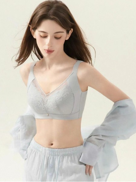 诗曼芬女装品牌最新产品展示