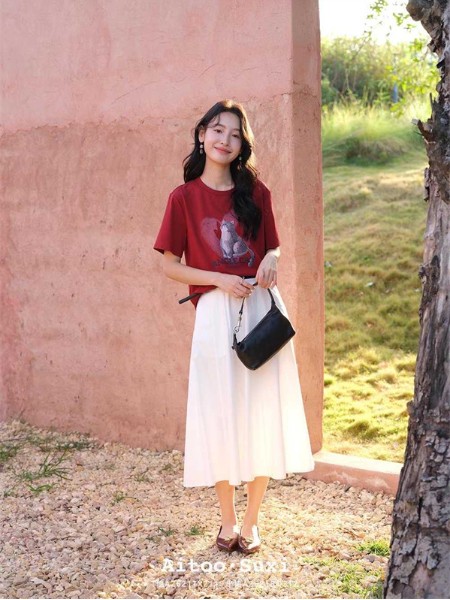 艾凸苏希(Aitoo.Suxi)女装品牌最新产品展示